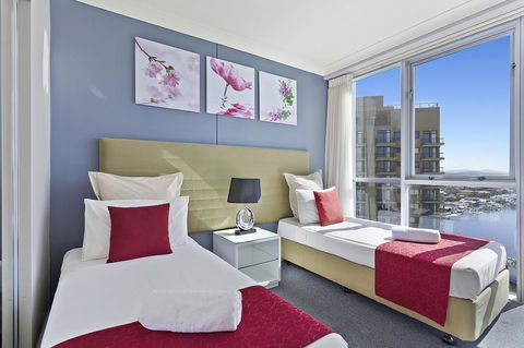 Beach Stay - Ocean & Riverview Resort Chevron Renaissance Central Surfers Paradise - Tourism Cairns 9