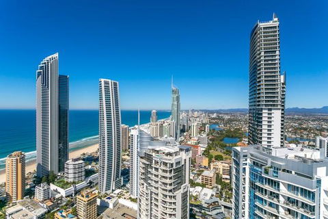 Beach Stay - Ocean & Riverview Resort Chevron Renaissance Central Surfers Paradise - Tourism Cairns 23