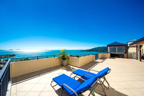 Pinnacles - Tourism Cairns 2
