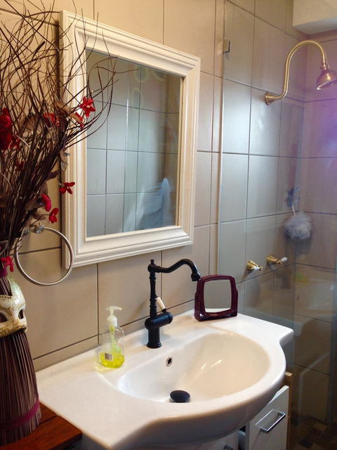 XYL Pets Friendly Seaside Boutique Guesthouse - Tourism Cairns 1