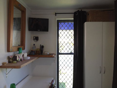 XYL Pets Friendly Seaside Boutique Guesthouse - Tourism Cairns 29