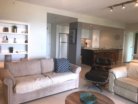 Proximity Waterfront Apartments - Tourism Cairns 5
