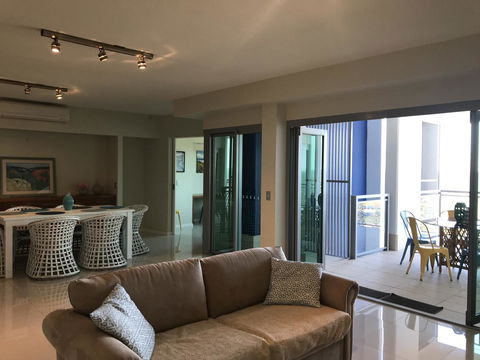 Proximity Waterfront Apartments - Tourism Cairns 17