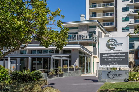 Proximity Waterfront Apartments - Tourism Cairns 30