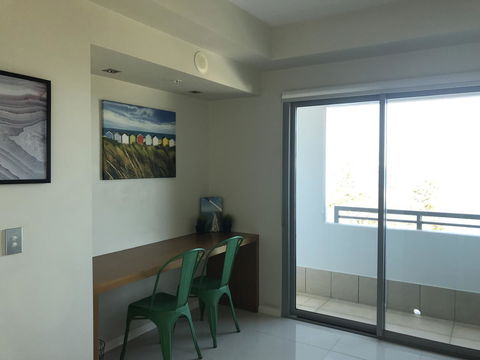 Proximity Waterfront Apartments - Tourism Cairns 18