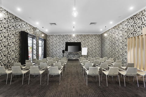 Ibis Mackay - Tourism Cairns 21