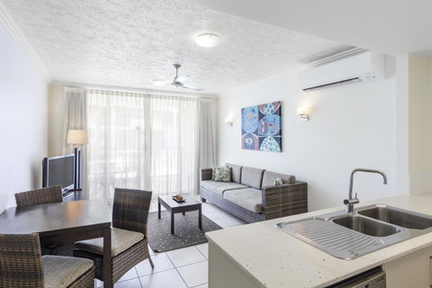 Silkari Lagoons Port Douglas - Tourism Cairns 17