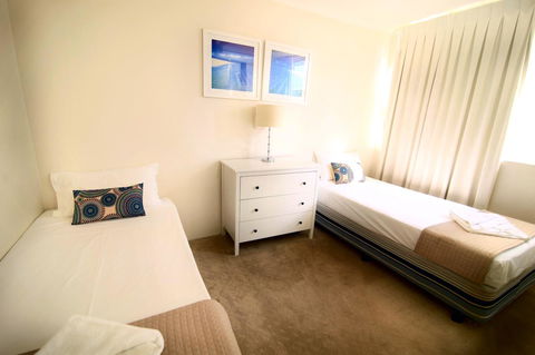Grosvenor Beachfront Apartments Surfers Paradise - Tourism Cairns 35