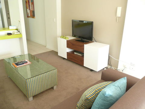 Grosvenor Beachfront Apartments Surfers Paradise - Tourism Cairns 24
