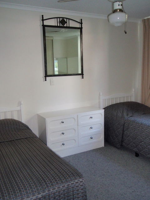 Grosvenor Beachfront Apartments Surfers Paradise - Tourism Cairns 28