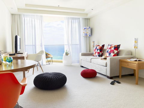 QT Gold Coast - Tourism Cairns 30