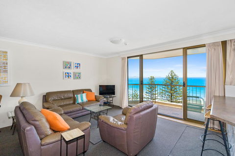 Columbia Beachfront Apartments On Rainbow Bay - Tourism Cairns 39