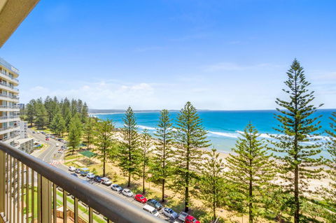 Columbia Beachfront Apartments On Rainbow Bay - Tourism Cairns 26