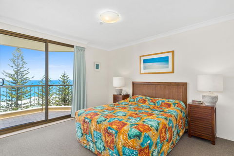 Columbia Beachfront Apartments On Rainbow Bay - Tourism Cairns 34