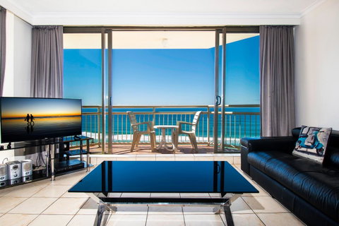 Seacrest Beachfront Apartments Surfers Paradise - Tourism Cairns 13