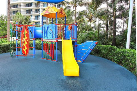 The Towers Of Chevron Renaissance - Holidays Gold Coast - Tourism Cairns 11