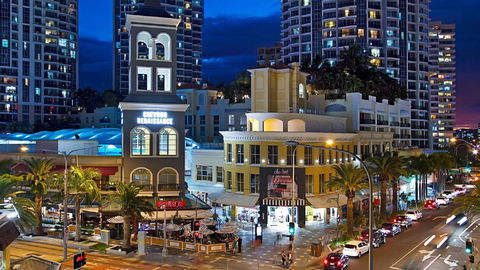 The Towers Of Chevron Renaissance - Holidays Gold Coast - Tourism Cairns 14