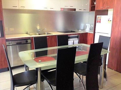 The Towers Of Chevron Renaissance - Holidays Gold Coast - Tourism Cairns 43