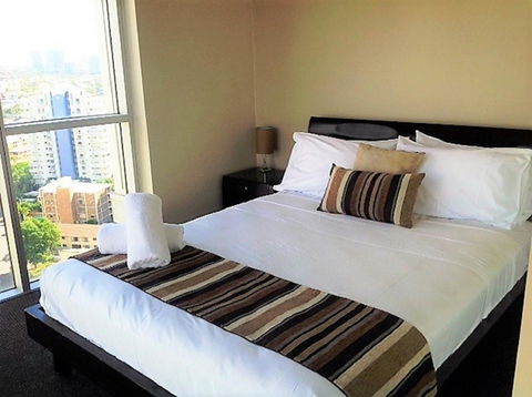 The Towers Of Chevron Renaissance - Holidays Gold Coast - Tourism Cairns 37