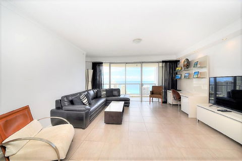 The Towers Of Chevron Renaissance - Holidays Gold Coast - Tourism Cairns 20