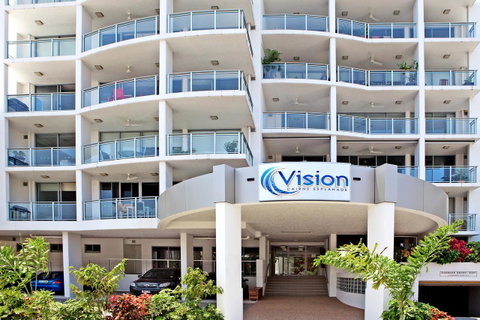 Vision Apartments - Tourism Cairns 13