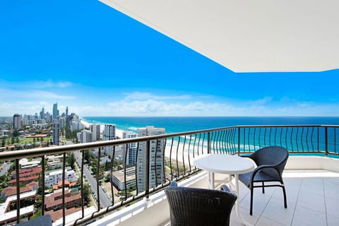 ULTIQA Beach Haven On Broadbeach - Tourism Cairns 16