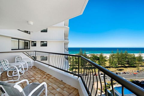 ULTIQA Beach Haven On Broadbeach - Tourism Cairns 34