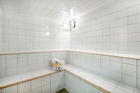 ULTIQA Beach Haven On Broadbeach - Tourism Cairns 29