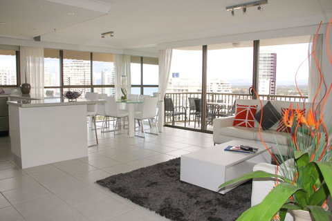 De Ville Apartments - Tourism Cairns 14
