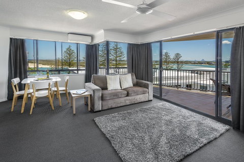 Belaire Place Motel Apartments - Tourism Cairns 5