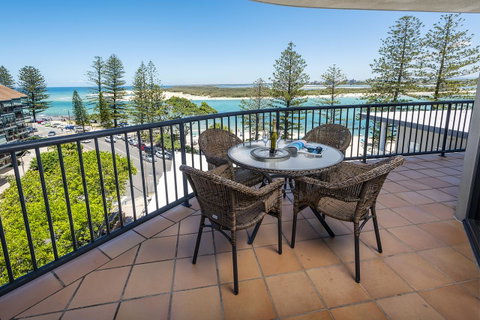 Belaire Place Motel Apartments - Tourism Cairns 3