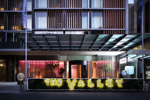 Ovolo The Valley Brisbane - Tourism Cairns 9