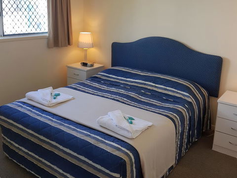 Surfers Beach Resort One - Tourism Cairns 32