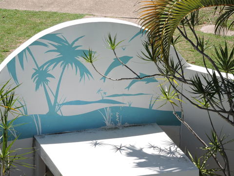Surfers Beach Resort One - Tourism Cairns 40