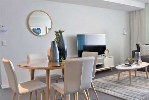 Gold Coast Private Apartments - H Residences, Surfers Paradise - Tourism Cairns 8