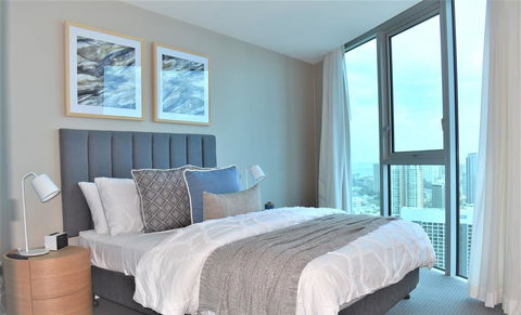 Gold Coast Private Apartments - H Residences, Surfers Paradise - Tourism Cairns 3