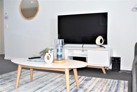 Gold Coast Private Apartments - H Residences, Surfers Paradise - Tourism Cairns 14