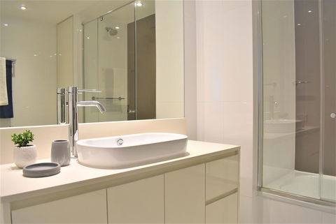 Gold Coast Private Apartments - H Residences, Surfers Paradise - Tourism Cairns 13