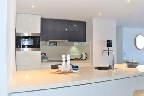Gold Coast Private Apartments - H Residences, Surfers Paradise - Tourism Cairns 7