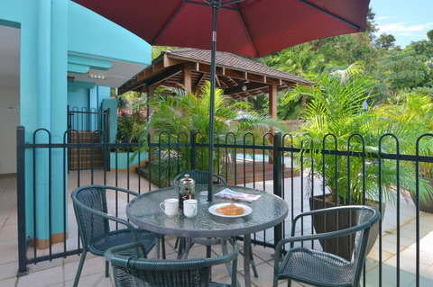 Le Cher Du Monde Adults Only - Tourism Cairns 2
