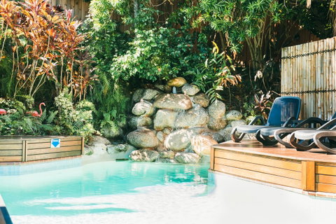 Le Cher Du Monde Adults Only - Tourism Cairns 10