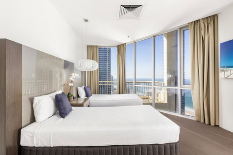 Novotel Surfers Paradise - Tourism Cairns 2