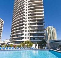 Surfers International Apartments - Tourism Cairns
