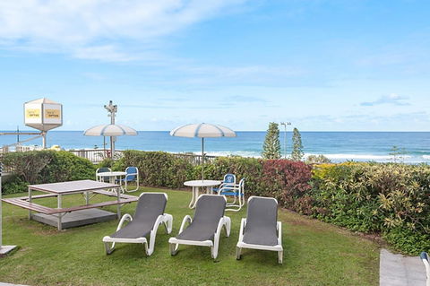 Surfers International Apartments - Tourism Cairns 3