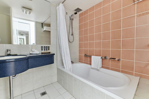 Novotel Cairns Oasis Resort - Tourism Cairns 2