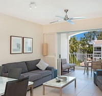 5231 BEACH CLUB PENTHOUSE - Tourism Cairns