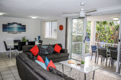 Surfers Beach Holiday Apartments - Tourism Cairns 15