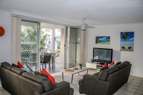 Surfers Beach Holiday Apartments - Tourism Cairns 16