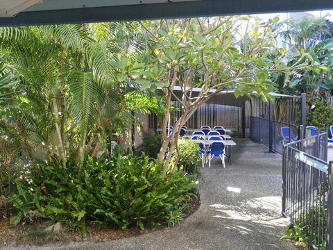 Surfers Beach Holiday Apartments - Tourism Cairns 12