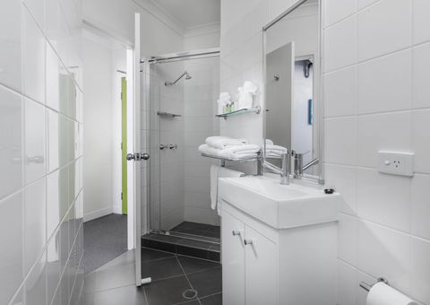 George Williams Hotel - Tourism Cairns 34